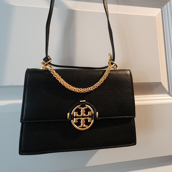 Tory Burch Handbags - Tory Burch Miller leather shoulder bag in black with gold Chain